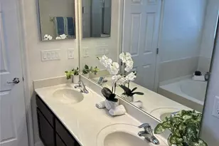 9189 Camden Gardens St, Orlando, FL 32827 - Photo 4