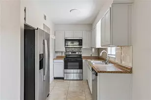 46 N Fairfax Ave, Winter Springs, FL 32708 - Photo 4