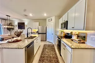 9582 Black Walnut Dr, Groveland, FL 34736 - Photo 6