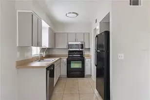 46 N Fairfax Ave, Winter Springs, FL 32708 - Photo 4