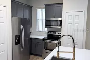 1282 S Beach Cir, Kissimmee, FL 34746 - Photo 10