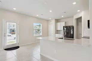 4501 Sparkling Shell Ave, Kissimmee, FL 34746 - Photo 10