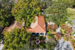 926 E Shadowlawn Ave, Tampa, FL 33603 - Photo 50