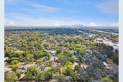 926 E Shadowlawn Avenue, Tampa, FL 33603 - Photo 56