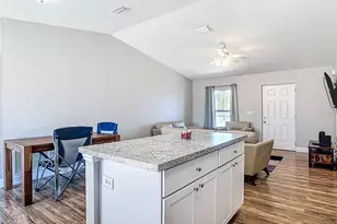 640 Chestnut Ave, Orange City, FL 32763 - Photo 16