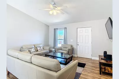 640 Chestnut Avenue, Orange City, FL 32763 - Photo 10