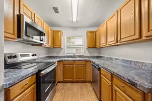 980 Derbyshire Dr, Kissimmee, FL 34758 - Photo 6