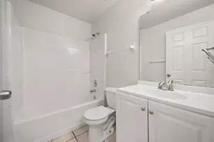 980 Derbyshire Dr, Kissimmee, FL 34758 - Photo 10