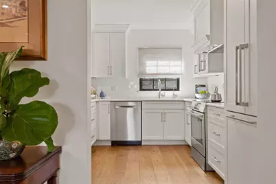 100 S Interlachen Avenue #101, Winter Park, FL 32789 - Photo 14