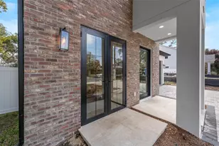 22 E Steele St, Orlando, FL 32804 - Photo 4