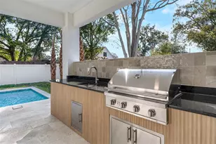 22 E Steele St, Orlando, FL 32804 - Photo 6