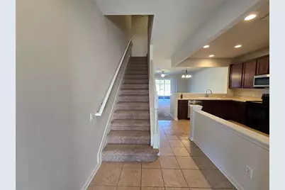 10114 Westpark Preserve Boulevard, Tampa, FL 33625 - Photo 4