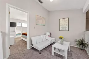 1300 Woodman Way, Orlando, FL 32818 - Photo 12