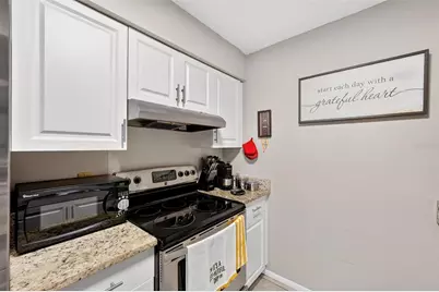 1300 Woodman Way, Orlando, FL 32818 - Photo 16