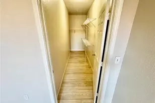 911 N Orange Ave, Orlando, FL 32801 - Photo 20