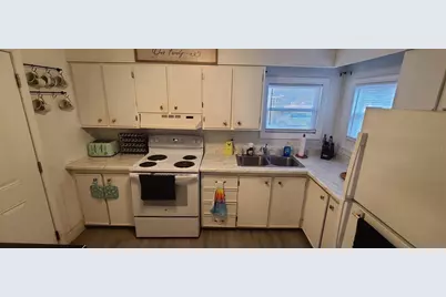 5240 Pineland Avenue, Port Orange, FL 32127 - Photo 12