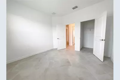 7863 Lakes Edge Lane, Port Charlotte, FL 33981 - Photo 4