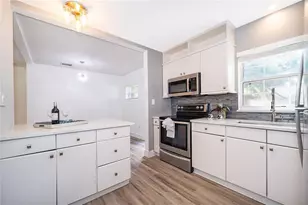 1024 Canovia Ave, Orlando, FL 32804 - Photo 10