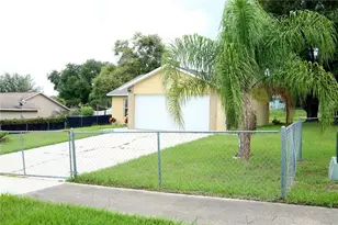 240 Boca Ciega Rd, Mascotte, FL 34753 - Photo 2