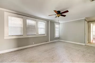 7108 N 10th Street, Tampa, FL 33604 - Photo 8