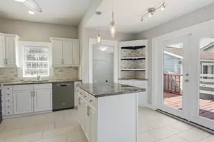 7108 N 10th St, Tampa, FL 33604 - Photo 4