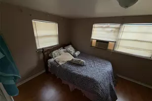 5450 10th St, Zephyrhills, FL 33542 - Photo 14