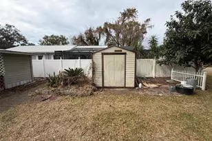 5450 10th St, Zephyrhills, FL 33542 - Photo 8