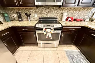 8189 Roseville Rd, Champions Gate, FL 33896 - Photo 18