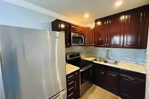 4666 Ken Knight Dr N, Jacksonville, FL 32209 - Photo 2