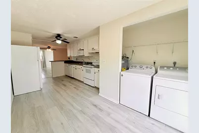 4107 78th Street W #4107, Bradenton, FL 34209 - Photo 8