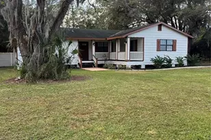 512 Stallings Ave, Deltona, FL 32738 - Photo 1