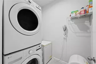 3242 Hill Point St, Minneola, FL 34715 - Photo 12