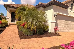 11019 Devonbridge Dr, Palmetto, FL 34221 - Photo 2