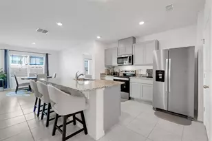 11400 Amber Ridge Dr, Zellwood, FL 32798 - Photo 2