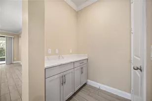 8348 Vivaro Isle Way, Windermere, FL 34786 - Photo 52