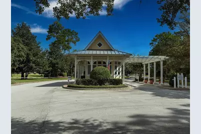 1607 Victoria Gardens Drive, Deland, FL 32724 - Photo 44