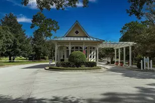 1607 Victoria Gardens Dr, Deland, FL 32724 - Photo 44