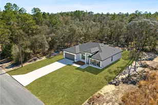 3148 W Edison Pl, Citrus Springs, FL 34433 - Photo 4