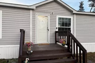 42300 Fonseca Ln, Deland, FL 32720 - Photo 2