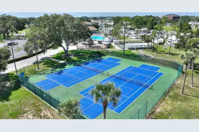 402 Golfview Drive, Davenport, FL 33837 - Photo 18