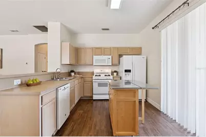 100 Wethersfield Court, Deland, FL 32724 - Photo 10