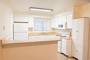 10319 Matchlock Dr, Orlando, FL 32821 - Photo 14