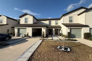 1643 Wynford Cir, Tavares, FL 32778 - Photo 1