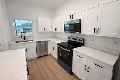 1813 W Hialeah Drive, Citrus Springs, FL 34434 - Photo 10