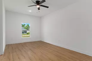1813 W Hialeah Dr, Citrus Springs, FL 34434 - Photo 20