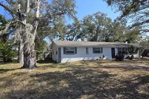 1021 Fairburn Ave, Clearwater, FL 33755 - Photo 2