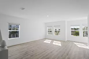 28436 Grassland Rnch Ln, Wesley Chapel, FL 33543 - Photo 6