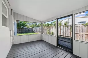 5641 NE 8th Ave, Wilton Manors, FL 33334 - Photo 10