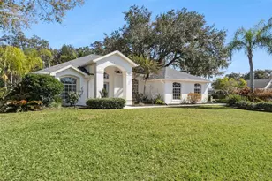 5229 Hammock Cir, Saint Cloud, FL 34771 - Photo 2