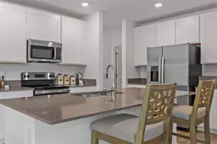 669 Bell Prairie Cir, Lake Wales, FL 33859 - Photo 6